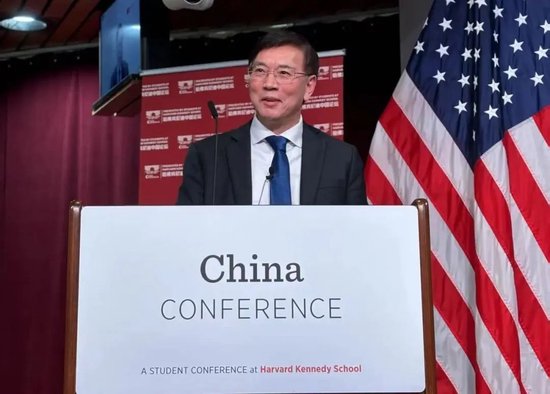 178炒股配资 温肯荣誉教授林建海在2025哈佛肯尼迪中国论坛发表演讲，倡导全球合作